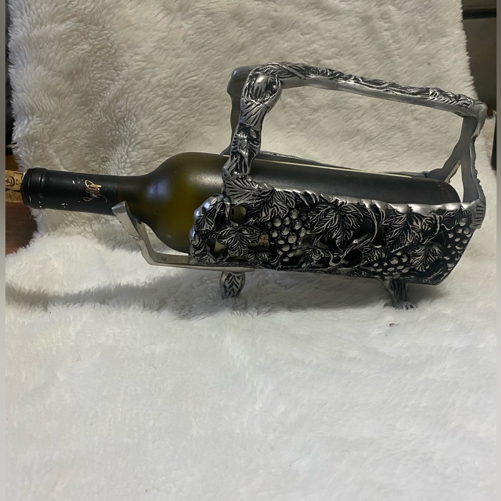 Vintage Davco Silver Plated Grape Leaf Wine Bottle Holder/Caddy